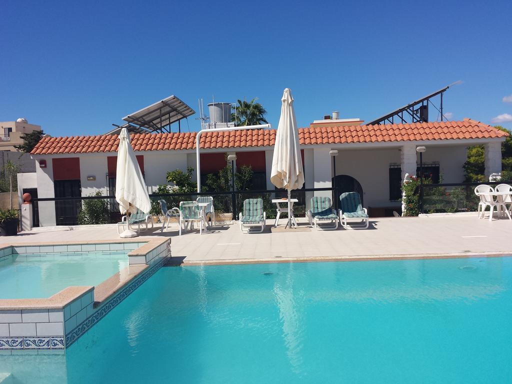 Villa Maldon Mellieħa Exteriör bild