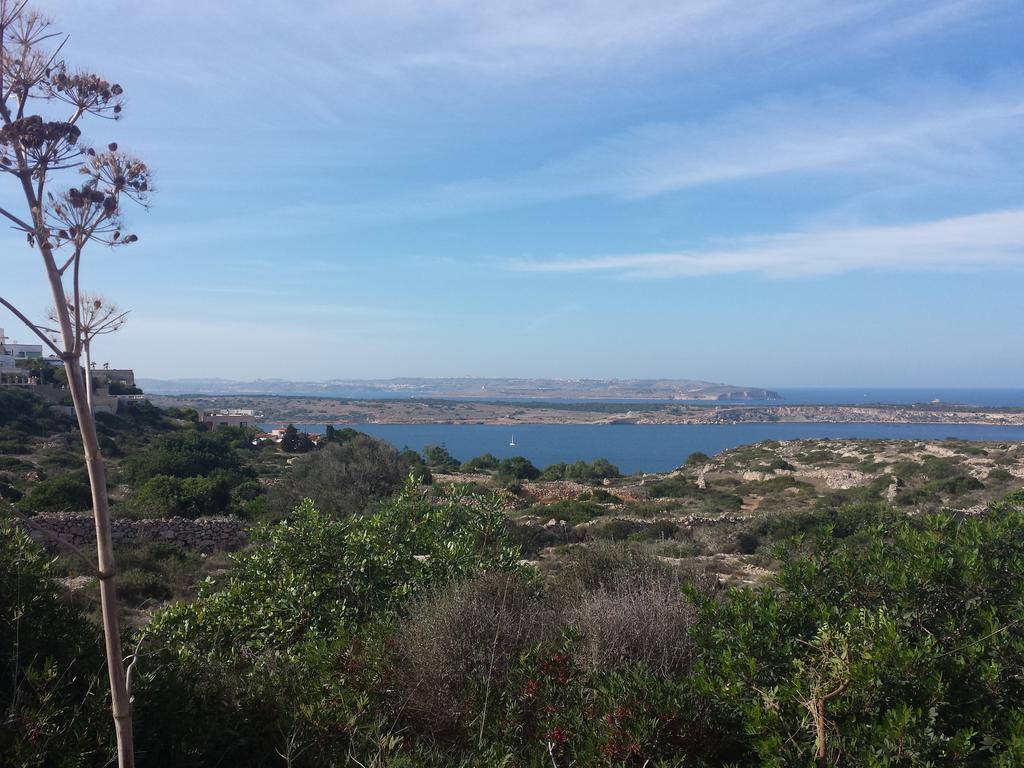 Villa Maldon Mellieħa Exteriör bild